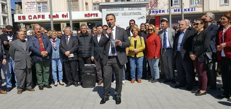 ESENYURT CHP, AKP'Lİ BAŞKAN ALATEPE'Yİ KINADI